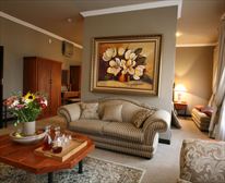 Lounge - Centurion Hotel