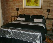  - Eddies Self Catering B&B