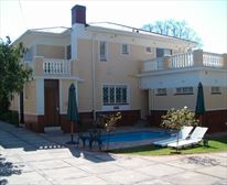  - Carins Guest House