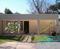  - Carins Guest House