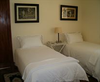  - Carins Guest House