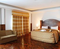  - Holiday Inn Accra Airport