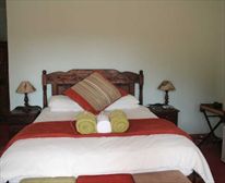 Bedroom - Malachite Guest House 