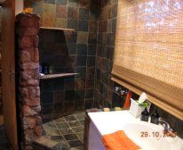Picture 7/10 - Jay's Boma Hideaway