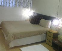 Picture 5/7 - Top Deck - self catering cottage - Kosmos