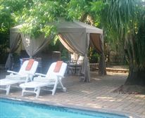 Leopard Suite - Dinkwe Guest House