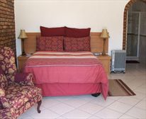 Bedroom. - Eden Guest Lodge