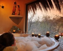 Picture 7/10 - Tau Game Lodge