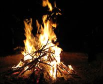 Evening fire. - Magalies Bush Lodge