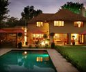 The Peech Hotel, Melrose Accommodation