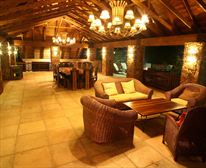 Lounge - Matombu Wild 