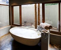  - Black Rhino Game Lodge