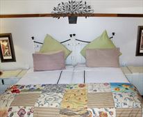  - Ons Dorpshuis Christie de Wit No 15 