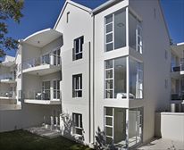 outside - 2 Bedroom Luxury Apartment in Sandton/Parktown North