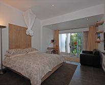 Suite 2 - Shrublands Suites