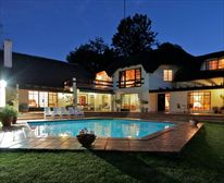 Front of House and Pool - Thatchfoord Lodge