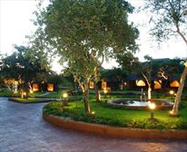  - Monate Game Lodge