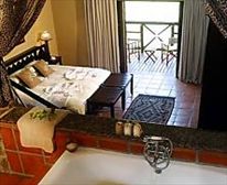 Picture 4/10 - Shakama Game Lodge
